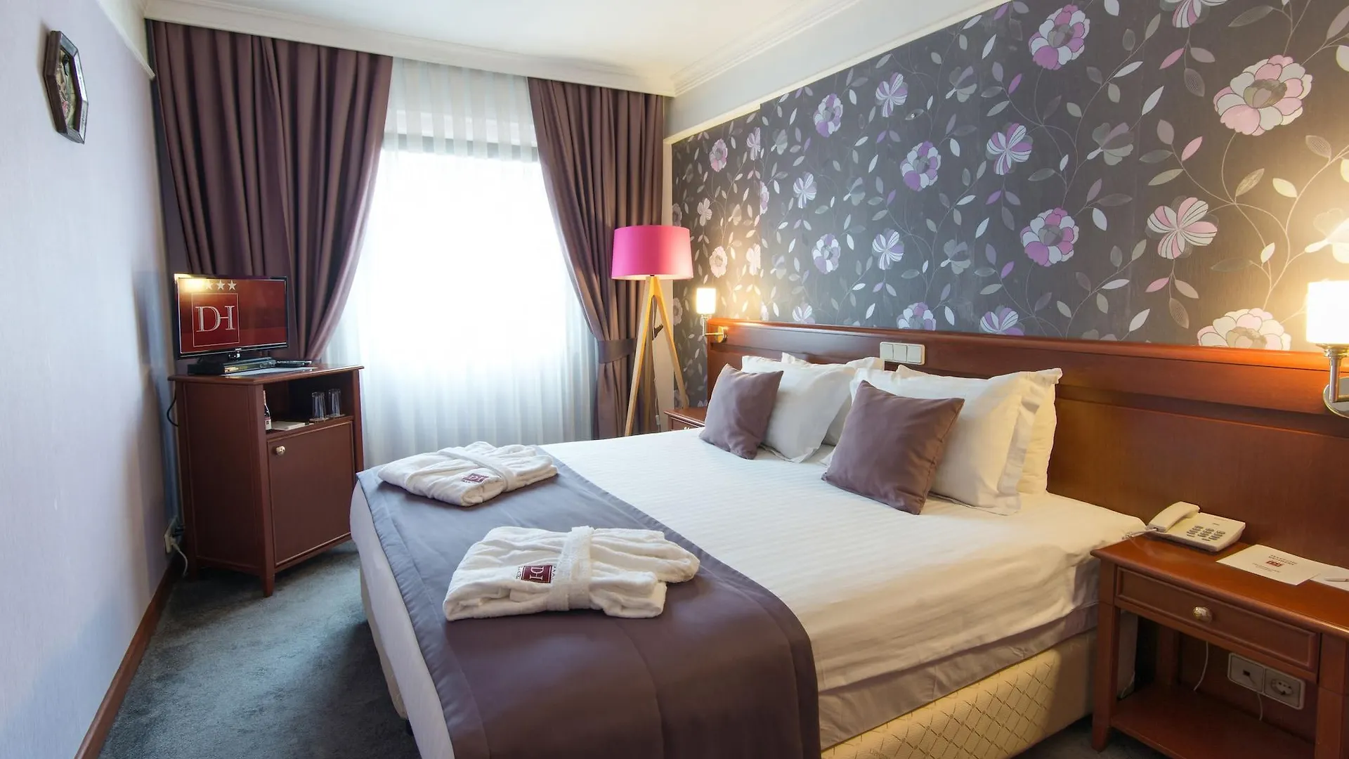 Dila Hotel Istanbul 4*,